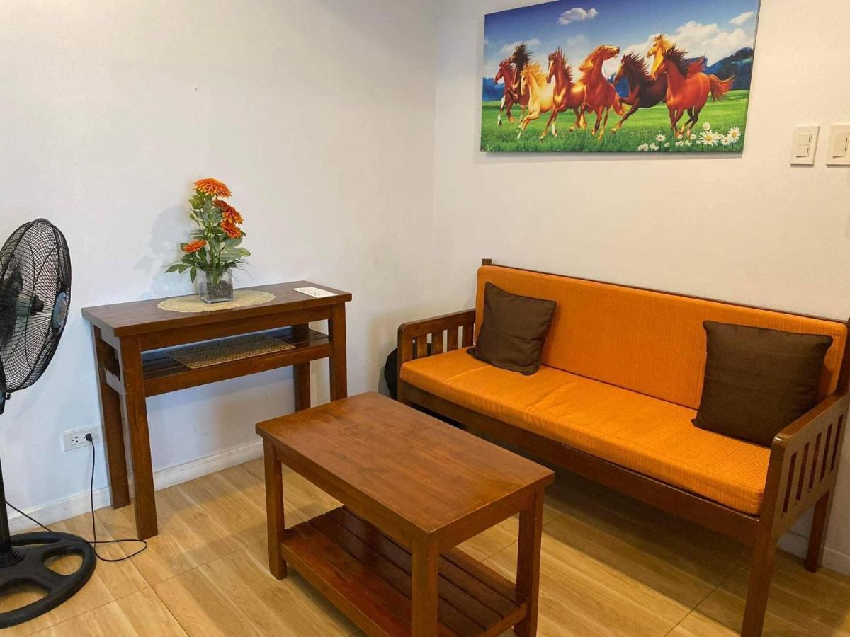 Azure Urban Resort A3 Near Airport Mall With Balcony Wavepool Manila Bagian luar foto